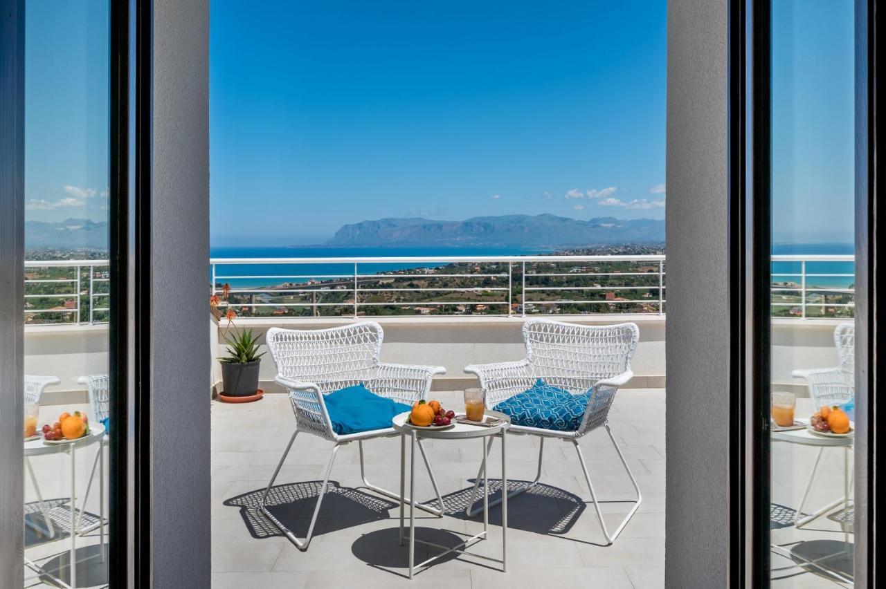 Villa Maria Con Piscina E Vista Mare Кастеламаре дел Голфо Стая снимка