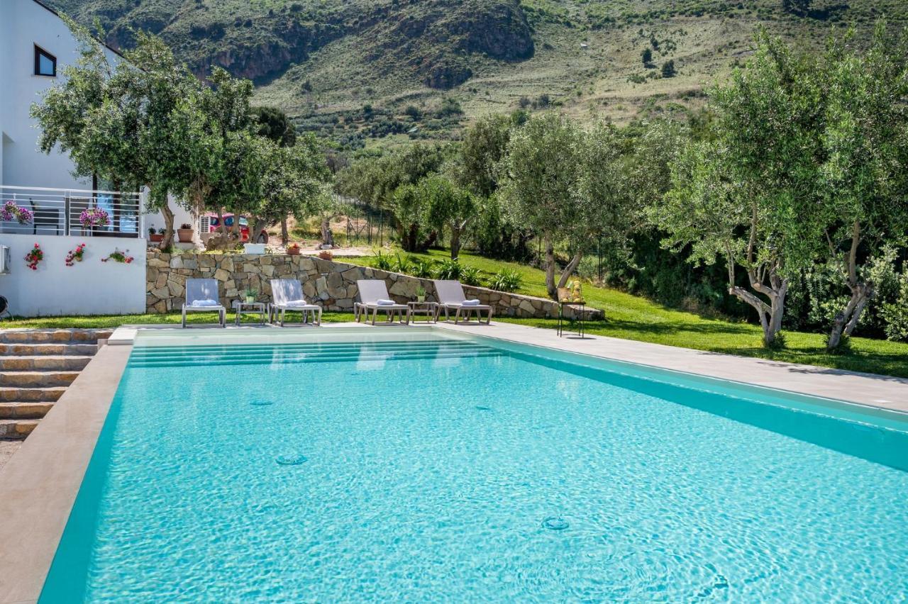 Villa Maria Con Piscina E Vista Mare Кастеламаре дел Голфо Екстериор снимка