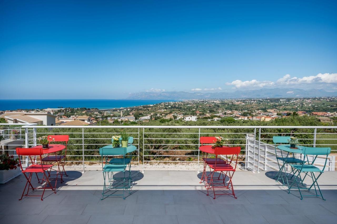 Villa Maria Con Piscina E Vista Mare Кастеламаре дел Голфо Екстериор снимка