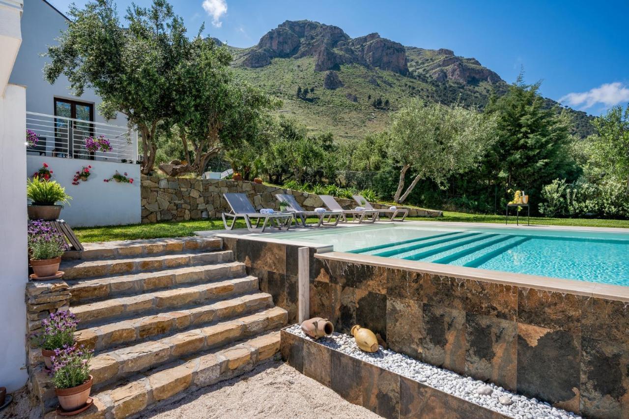 Villa Maria Con Piscina E Vista Mare Кастеламаре дел Голфо Екстериор снимка