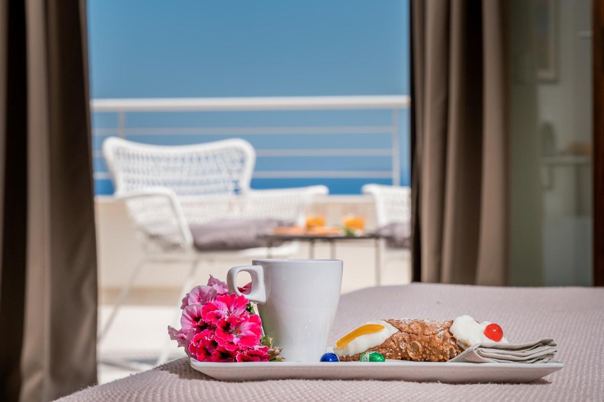 Villa Maria Con Piscina E Vista Mare Кастеламаре дел Голфо Стая снимка